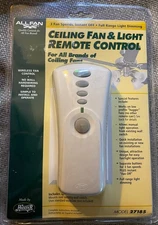 Hunter Universal Ceiling Fan & Light Remote Control White 27185 New Sealed