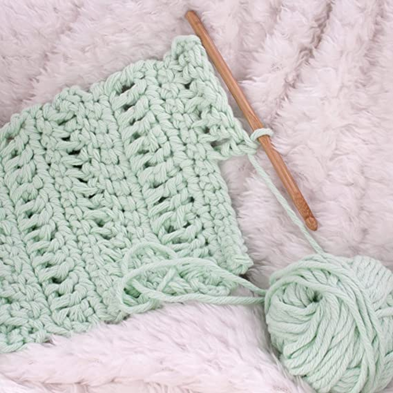 JubileeYarn Lacery Yarn - 100g/Skein Chunky Cotton - Variety Pack - 4 Skeins