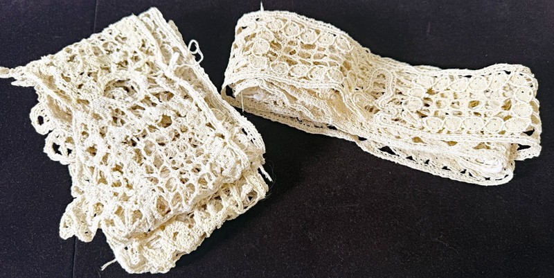 Antique French Victorian Ecru Handmade Heavy Crochet Trims  B150