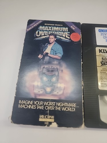 VHS Maximum Overdrive 1986 Horror Sci Fi Stephen King OG Lorimar Release - Picture 2 of 7