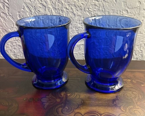 Vintage Anchor Hocking Coffee Tea Cafe Mugs Cobalt Blue Glass Footed Set 2