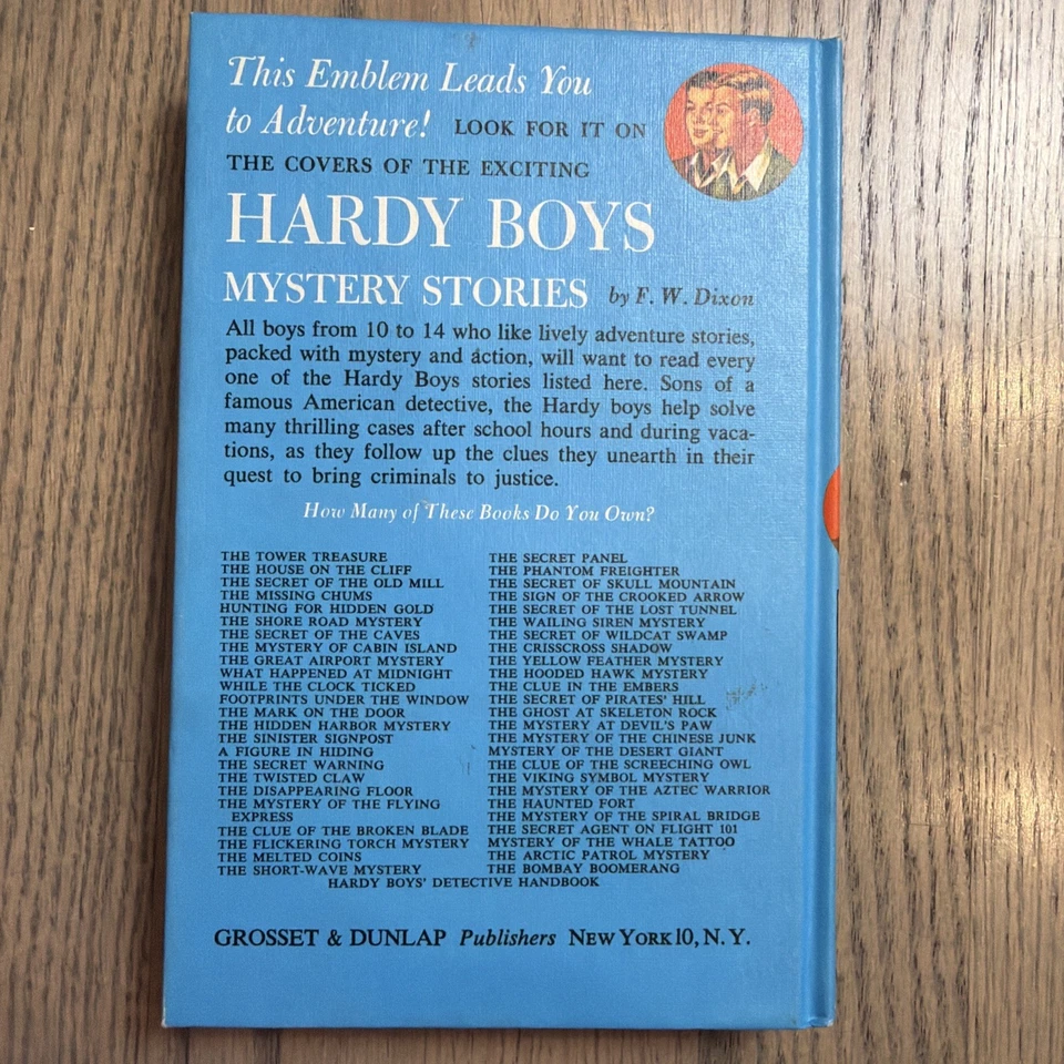 Hardy Boys #26 - The Phantom Freighter от Franklin W. Dixon, твердая обложка 1970 - Изображение 2 из 2