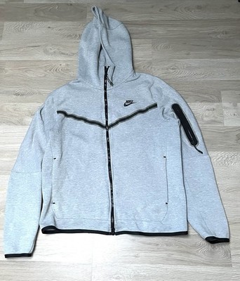 Nike Tech Fleece Hoodie grau Gr. M