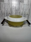 PYREX PROMO Basket Weave Vintage Oval Casserole Dish & Lid 1 1/2 Qt with Cradle