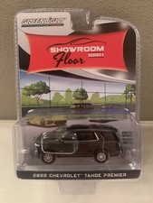 GREENLIGHT 1:64 2022 CHEVROLET TAHOE SHOWROOM FLOOR SERIES2 68020D NIP