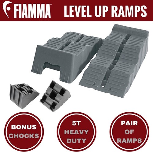 Fiamma Level Up Levelling Ramps & Chocks Kit for Single Axle Caravan