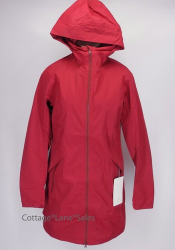 NEW LULULEMON Definitely Raining Jacket 