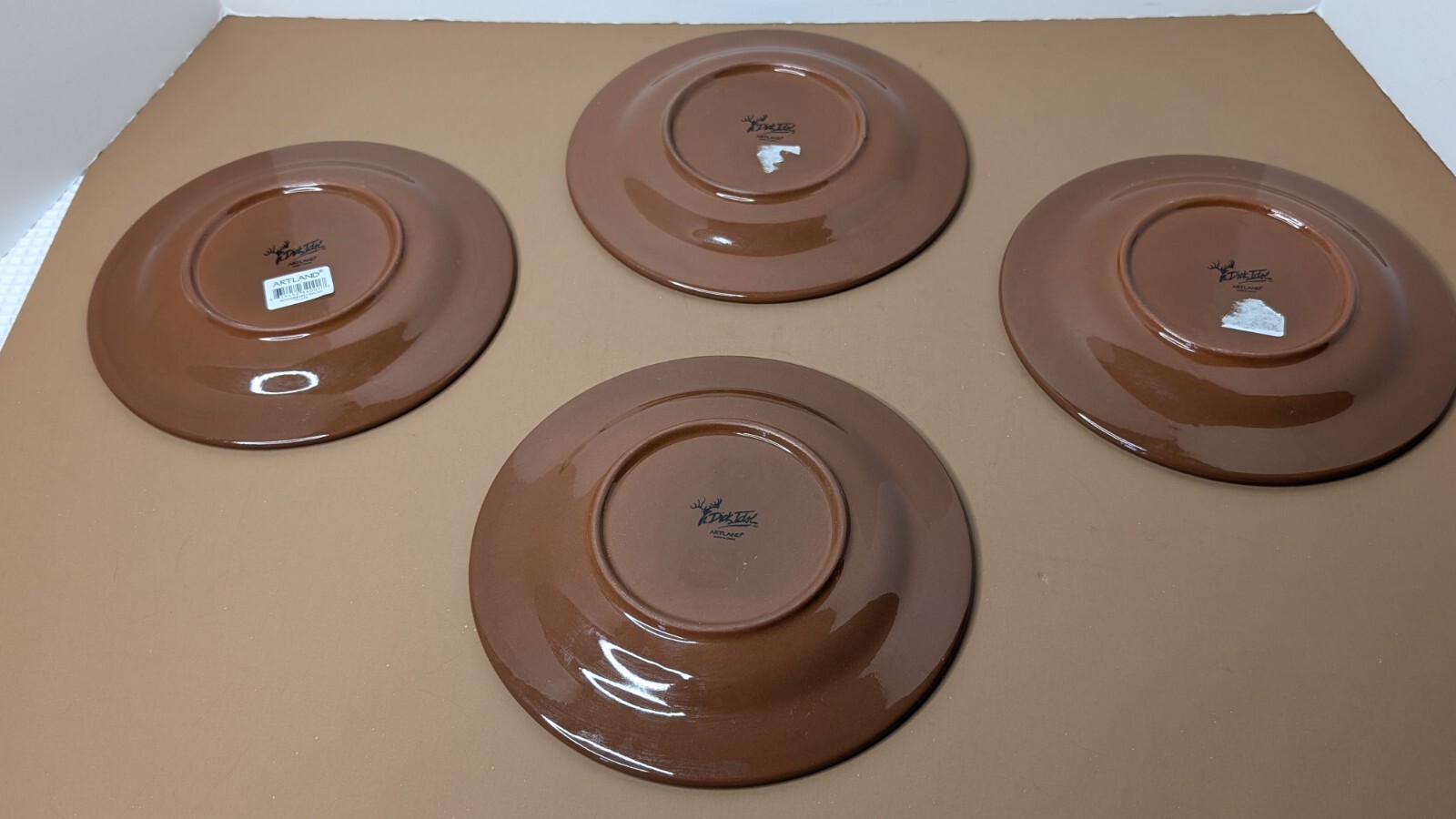 Dick Idol Plates Woodberry Set of 4 Salad Sandwich Snack Dessert Raspberry Vines