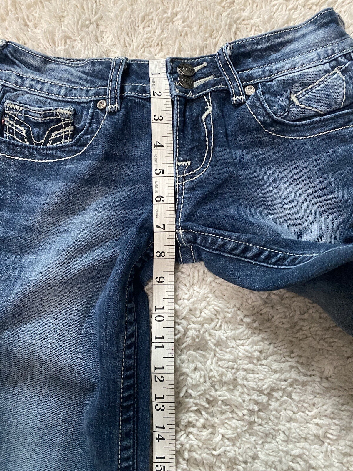 Vigoss women jeans  The Dallas Bootcut size 3 /4 Dark Wash Blue color