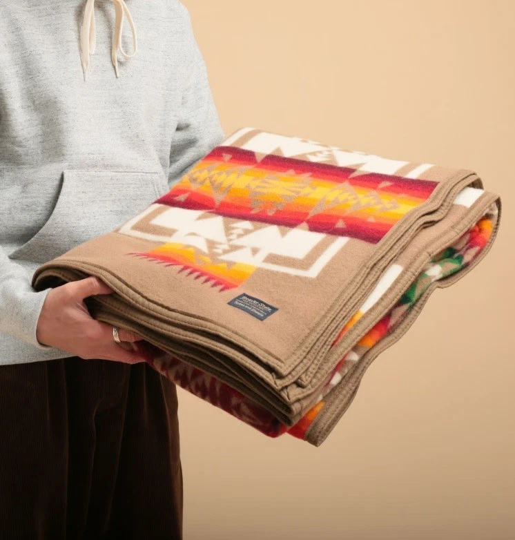 NEW Pendleton Southwest Aztec Chief Joseph Bed Wool Thick Blanket Khaki TWIN - Image 4 of 4