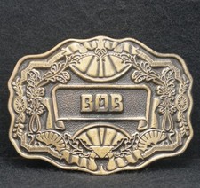 WE01101 REALLY NICE VINTAGE 1970s  BOB  NAME ARTWORK FASHION BRASS BELT BUCKLE