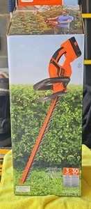 BLACK+DECKER LHT2240C 40V MAX Cordless Hedge Trimmer - Orange