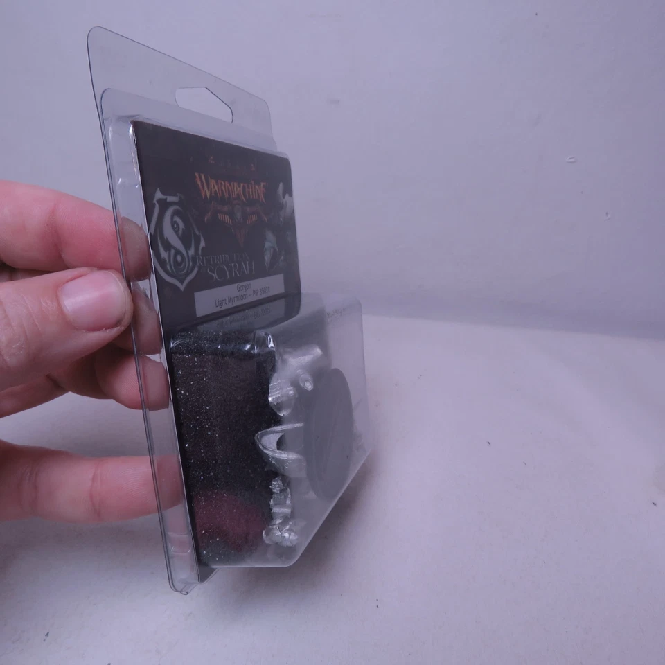 Warmachine: Retribution of Scyrah - Gorgon Light Myrmidon PIP 35031 - Image 4 of 4