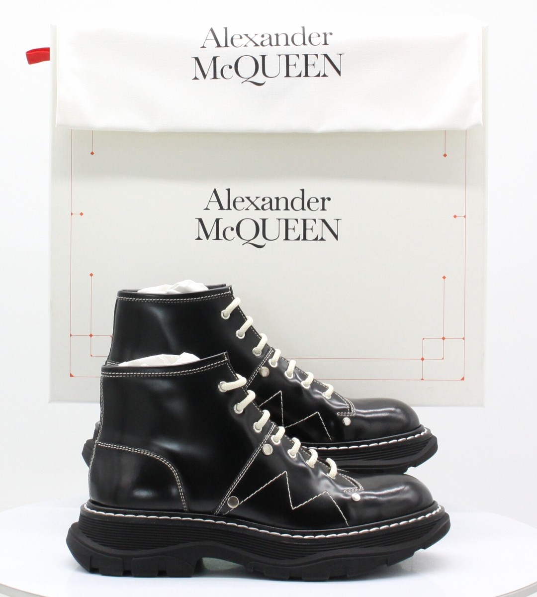 Alexander Mcqueen Ladies Tred Ankle Boot Leather Casual Black 38