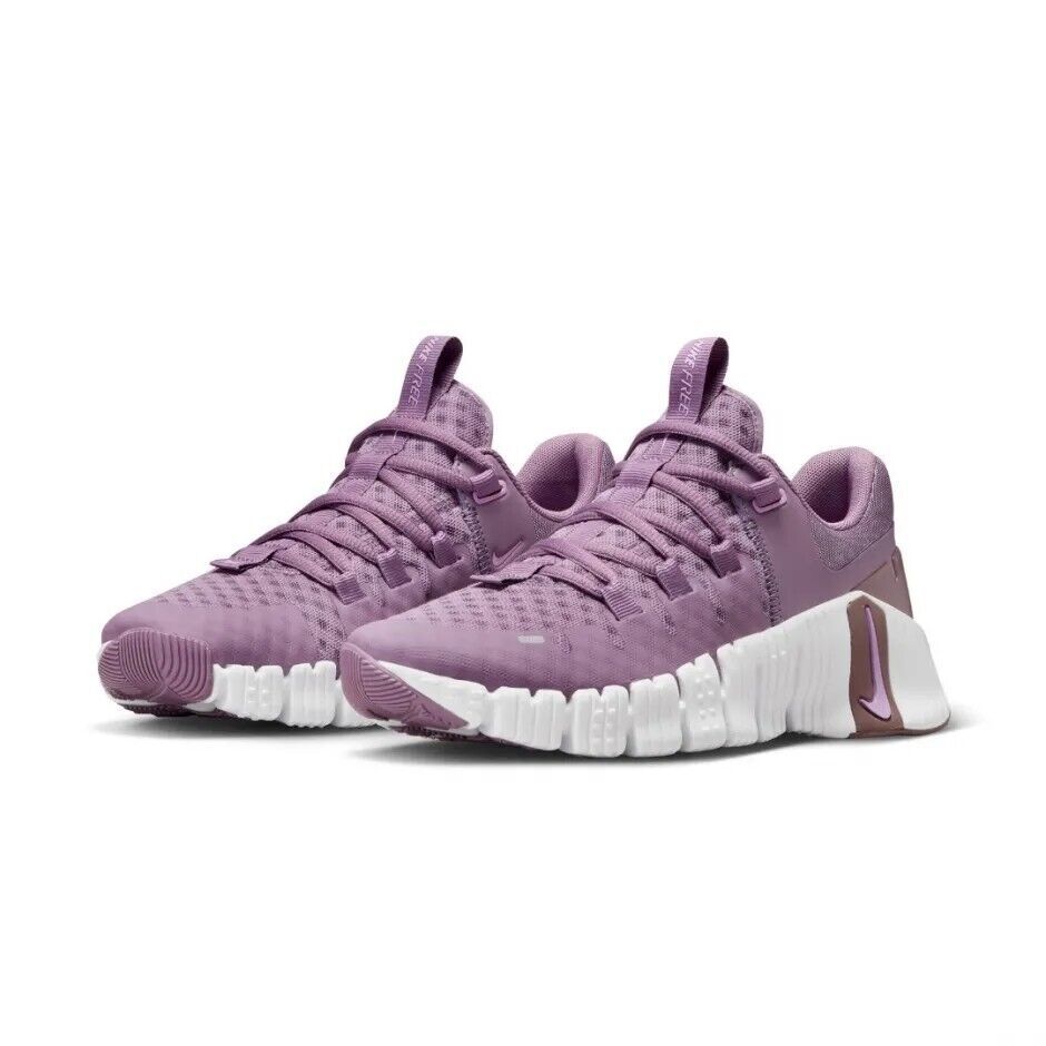 Женские кроссовки Nike Free Metcon 5 Violet Dust Rush цвета фуксии DV3950-500 sz 5.5 для кроссфита