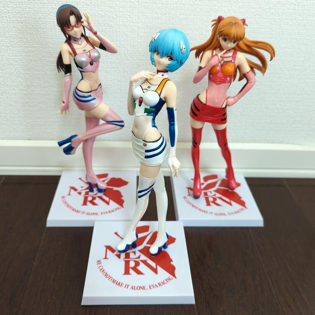 EVA Racing Premium RQ Figure アスカ レイ マリ Evangelion Racing Asuka & Mari & Rei Premium RQ Figure Race