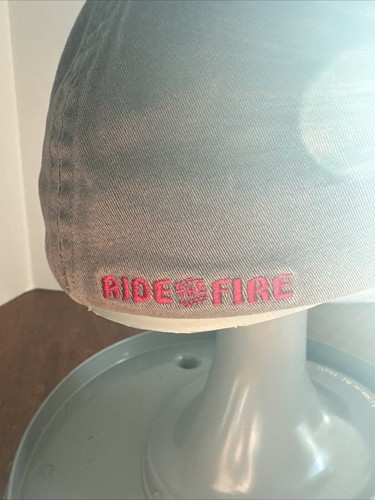 Spitfire Mens Fitted Hat Cap X Small Black Gray Skateboard Wheels - Picture 4 of 7