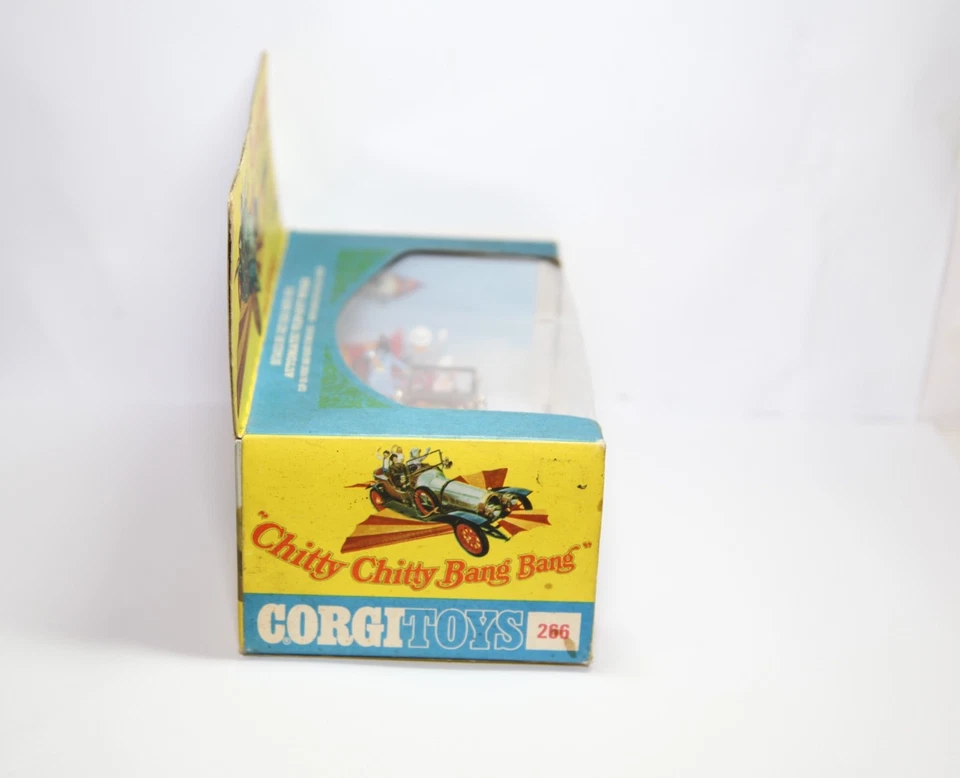 Corgi 266 Chitty Chitty Bang Bang In Original Box - Near Mint Vintage Rare Gold - Image 2 of 4