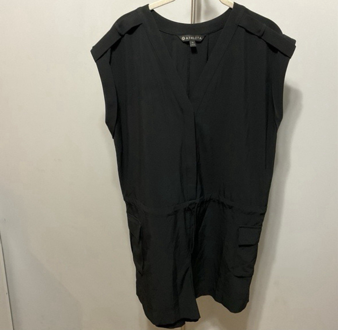 Athleta Womens Sutton Drawstring Romper Shorts Si… - image 3