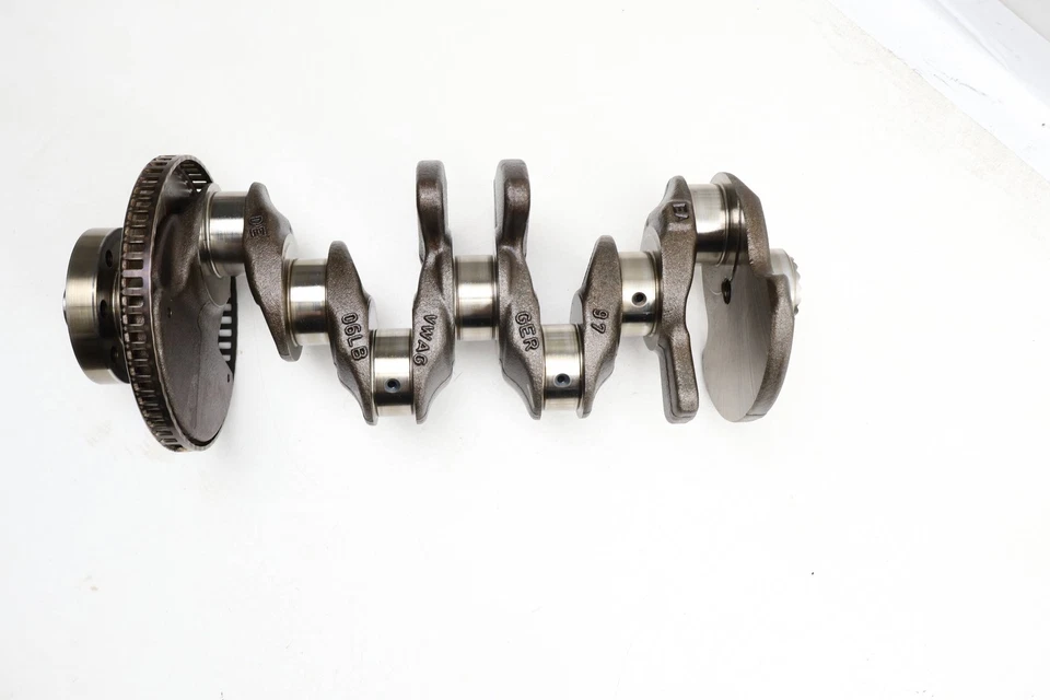 2017-2019 年大众高尔夫 ALLTRACK 1.8L 升 - 曲轴 06K105101F — 第 2/4 张图片