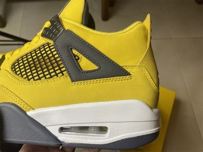 lightning 4s size 9.5