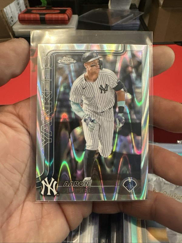 Aaron Judge - 2025 Topps Chrome Raywave Refractor #99 MVP Buyback