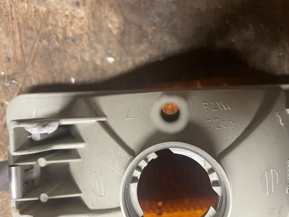 Pisca-pisca lateral esquerdo para motoristas VW Volkswagen Corrado âmbar - Imagem 4 de 4