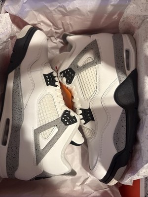 Air Jordan 4 Retro Size 9.5 White Cement 2025