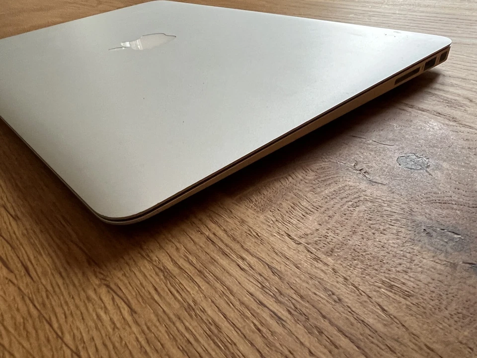 Apple MacBook Air 2012 13,3" | i5 1,8 GHz | 4GB RAM | 512GB SSD | GUT✅ Händler✅ - Bild 4 von 4