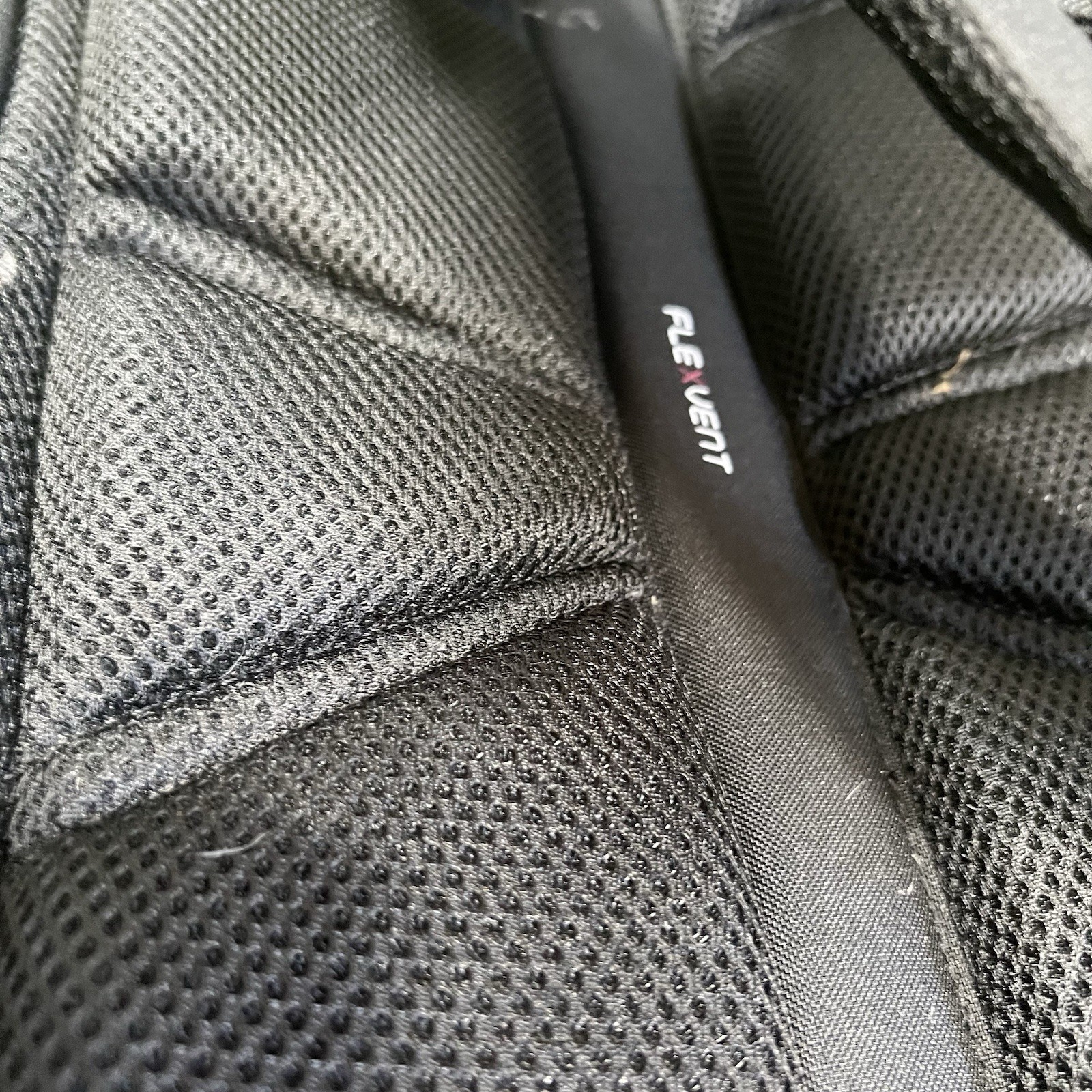 The North Face Connector Black 28 L Flexvent Backpack Embroidered eBay.ai NWT thumbnail 8