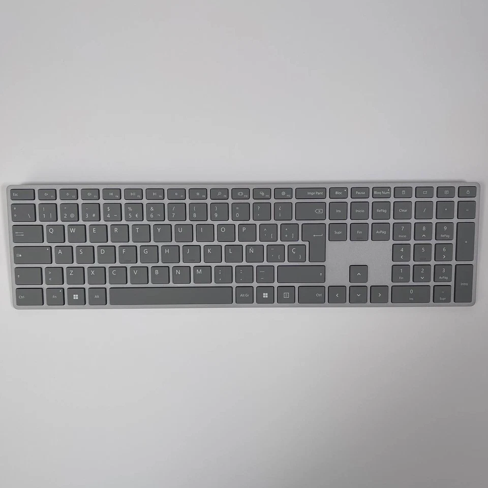 Microsoft Surface Wireless Tastatur, Silber für PC/Mac - Schlankes und einfac... - Bild 2 von 4