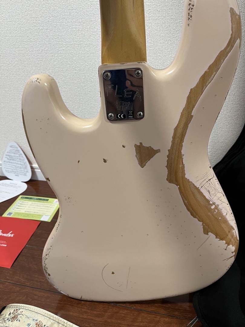 Fender Flea Jazz Bass / Electric Bass Guitar w/ Original
