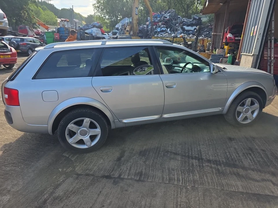 Espejo retrovisor eléctrico Audi A6 Allroad Mk2 Tdi Quattro 2000-2005 (n/s pasajero) Foto 3 de 4