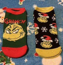 Dr Seuss The Grinch Woman s Ankle Socks Set Of 2 Pairs Sock Christmas 9-11