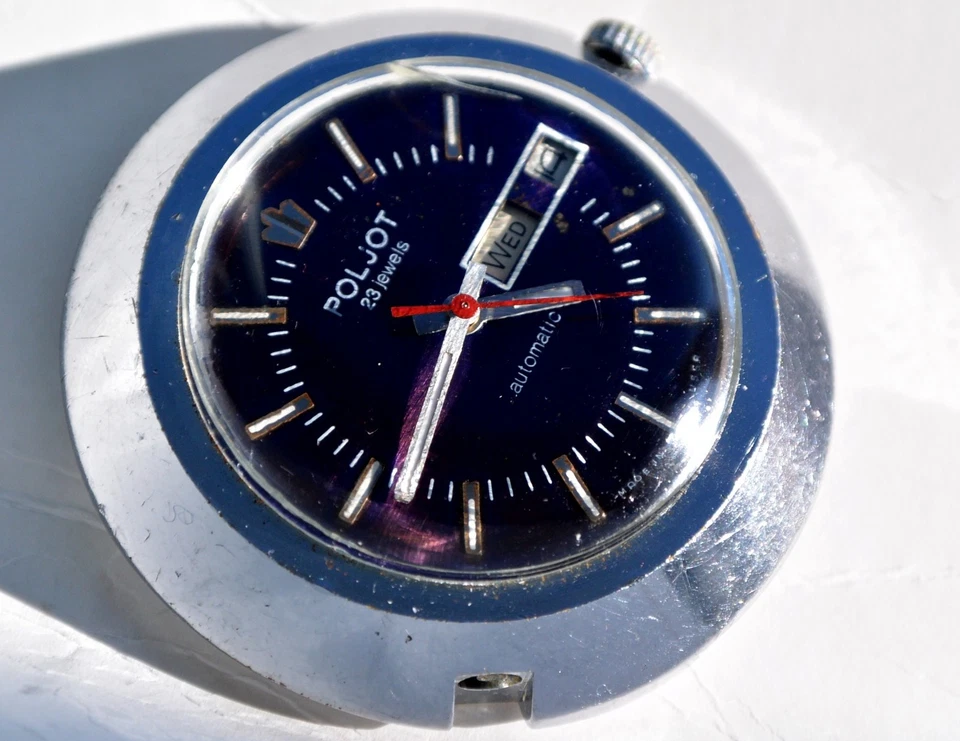 Soviet Poljot 44mm UFO Flying Soucer, Automatic 23 Jewels Day Date Purple, Works - image 2 of 4