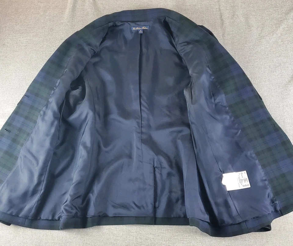 Brooks Brothers Blazer Womens Size 16 Plaid Gold Buttons Velvet Trim - Image 3 of 4