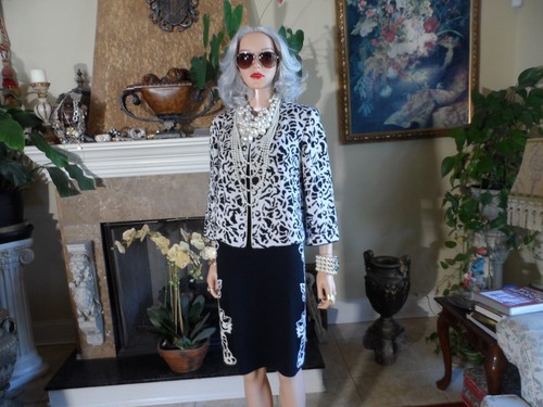 St. John Collection Black & White Wool Blend Knit Dress & Jacket Set Size 10 - Picture 1 of 19