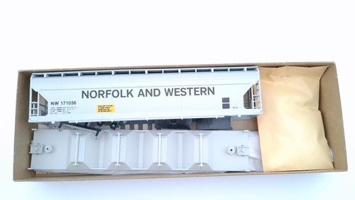 Kit de tolva de flujo central Athearn Bev-Bel HO 55' ACF Norfolk Western 171036 | Condition: New