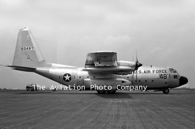 US Air Force Lockheed C-130A Hercules 56-0487 bei Andrews AFB (1960) Foto