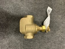CHAMPION Brass Straight Valve 1" with Rising Swivel 100RS-100Y