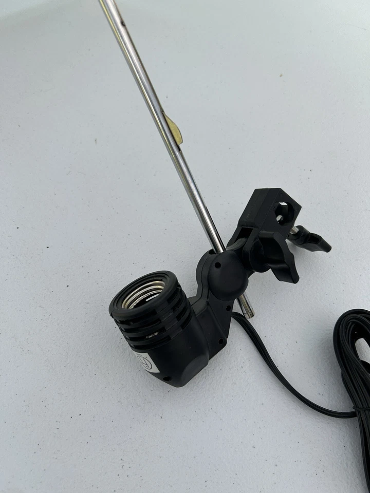 LS Pro Studio Umbrella Light - Image 2 of 4