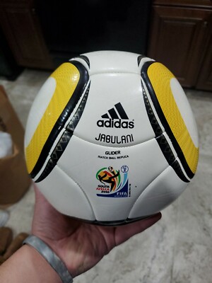 2010 FIFAワールドカップ ウルグアイ代表 サインボール 2010 FIFAワールドカップ ウルグアイ代表 サインボール 2010 FIFA