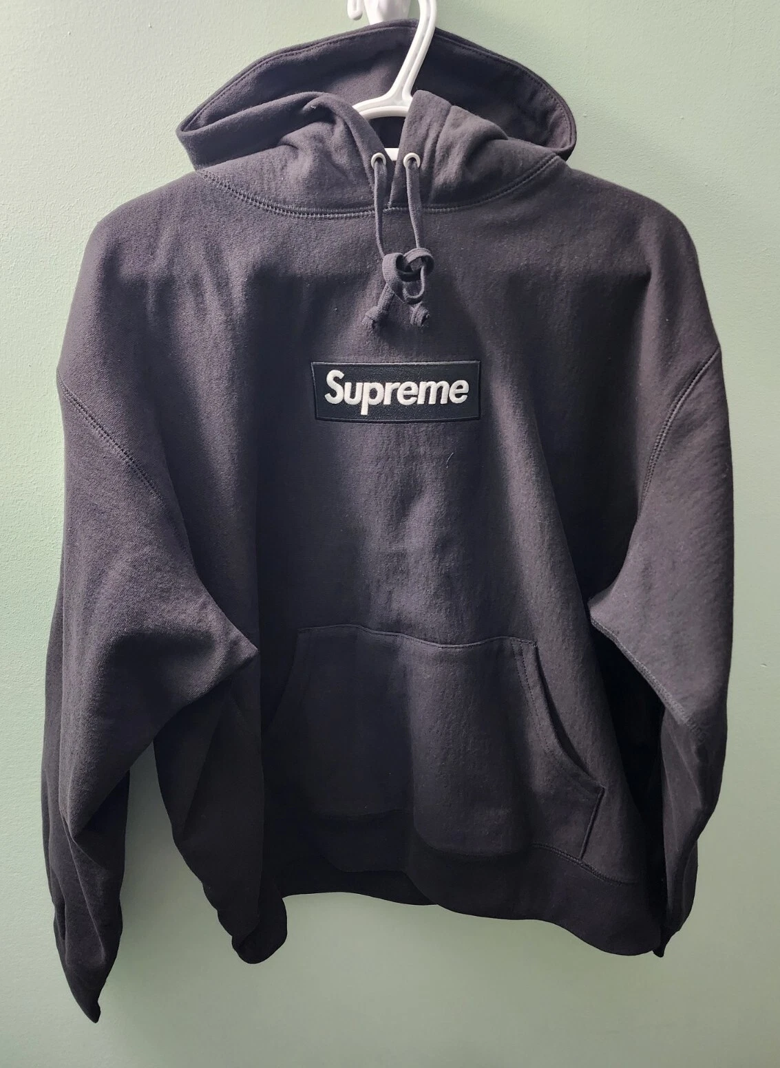 Sweat shirt à capuche noir à capuche logo Supreme Box 2023 taille moyenne (FW23SW)
