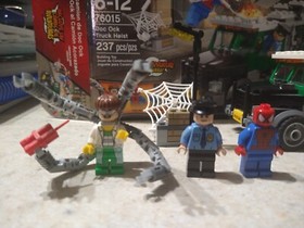 Lego Marvel 76015 Doc Ock Truck Heist  complete  