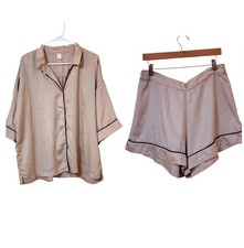 H M Women Lyocell Beige Pajama Set Shirt Short Sleeve Shorts Contrast Trim L