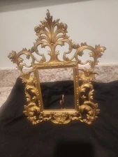 Vintage NB1W Victorian Style Gold Cast iron  Ornate Picture Frame 11" x 9" VNC