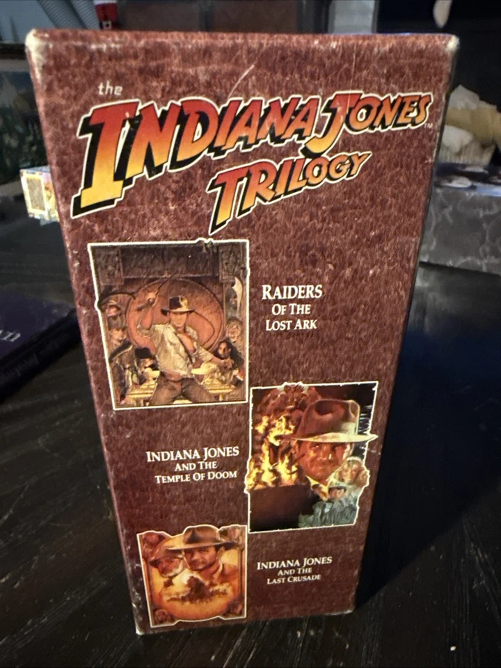Indiana Jones Trilogy VHS 1989 3-Tape Collectors Edition H. Ford - Image 2 of 4