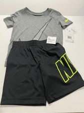 Size 5 Nike Air Kids Boys T-Shirt  Shorts 2 Pc Set NWT MSRP 40