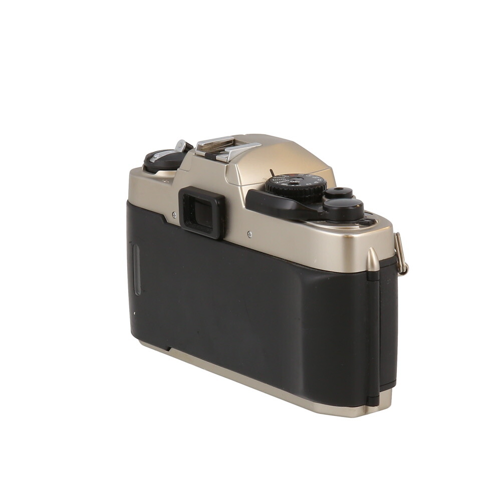 Nikon FM10 35mm Film SLR Chrome Manual Focus Camera Body, No Nikon FM10 35mm Film SLR Chrome Manual Focus Camera Body, No