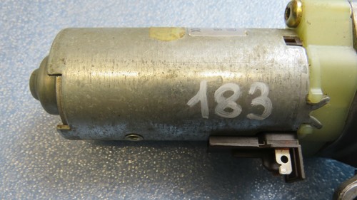 AUDI A6 S6 - Seat Adjustment Actuator / Front / Bosch 0130002488 Brose 198388... - Picture 3 of 6